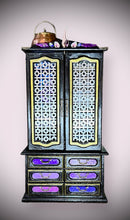 Load image into Gallery viewer, Third Eye Magik Delilah Dragoness Spell Box Large