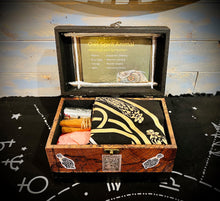 Load image into Gallery viewer, Third Eye Magik Owl Spell Box