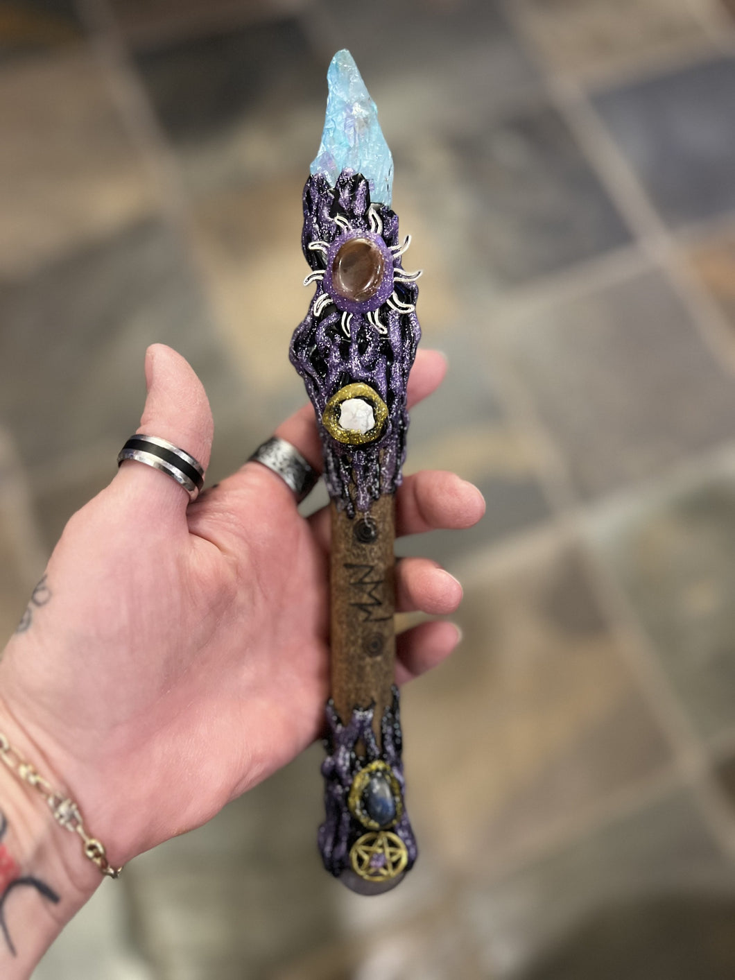 JUNIOR New Moon Wands Blue Aura Quartz With Amethyst