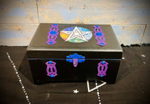 Load image into Gallery viewer, Third Eye Magik Young  Beginner Element Spell Box
