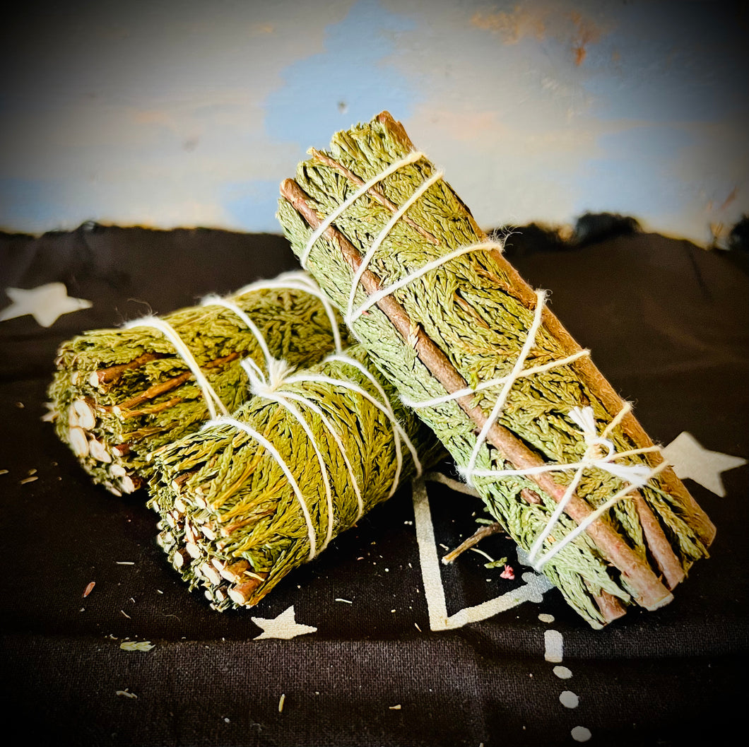 Cedar Smudging Cleansing Bundle 4